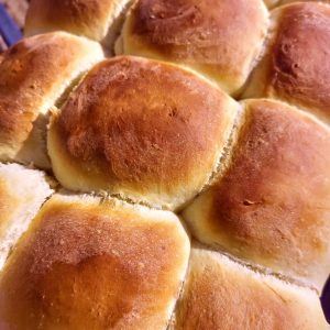 picture of bread rolls