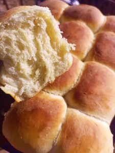 picture of bread rolls